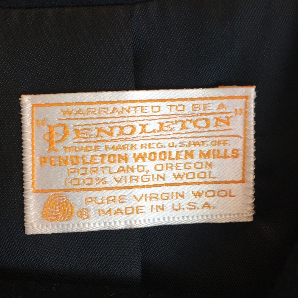 Pendleton Cropped Wool Blazer - image 3